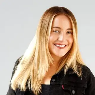 Caroline Hanes