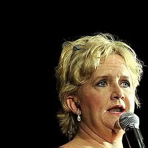 Chonda Pierce