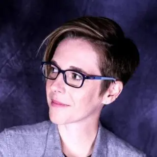 DeAnne Smith