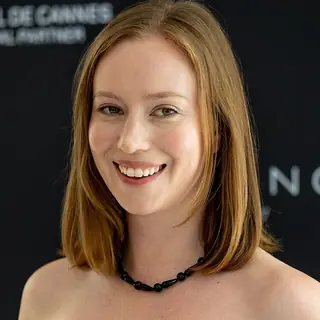 Hannah Einbinder