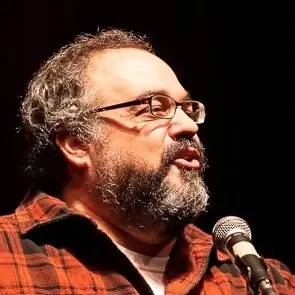 Josh Arnold