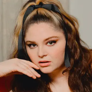 Megan Stalter