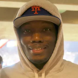 Michael Che