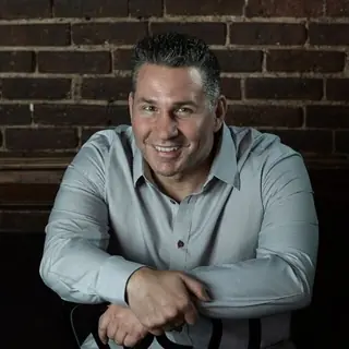 Mike Vecchione