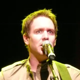 Stephen Lynch